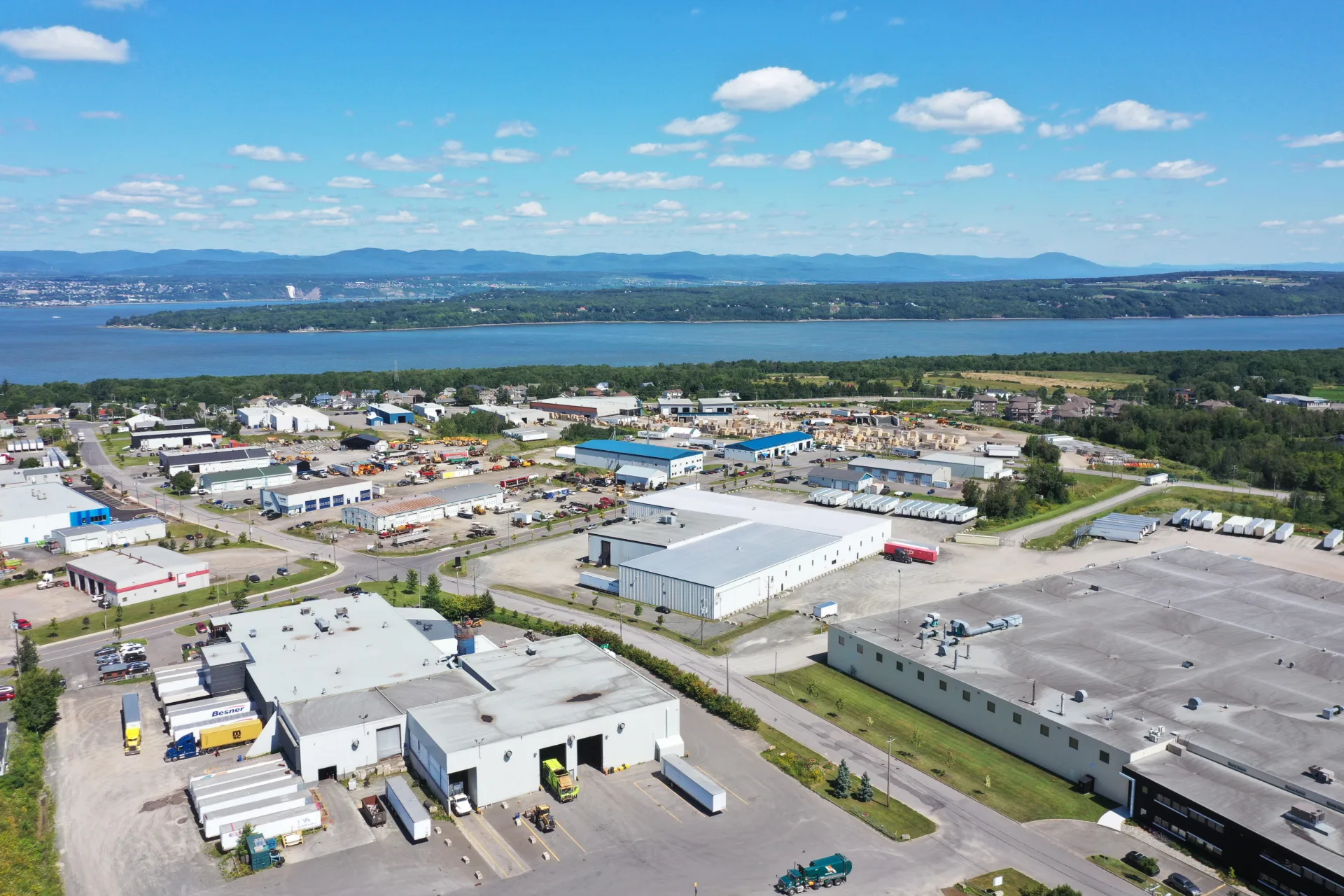 Une vue sur courant lévis