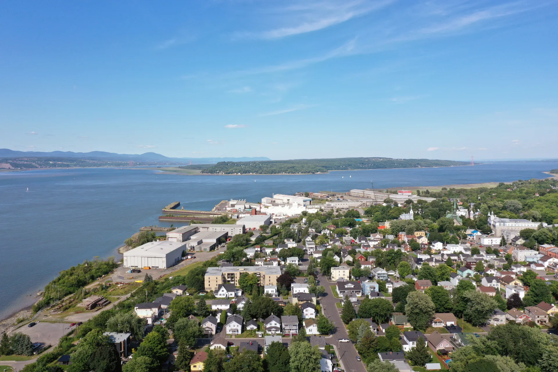 Vue aérienne de la zone industrielle Davie
