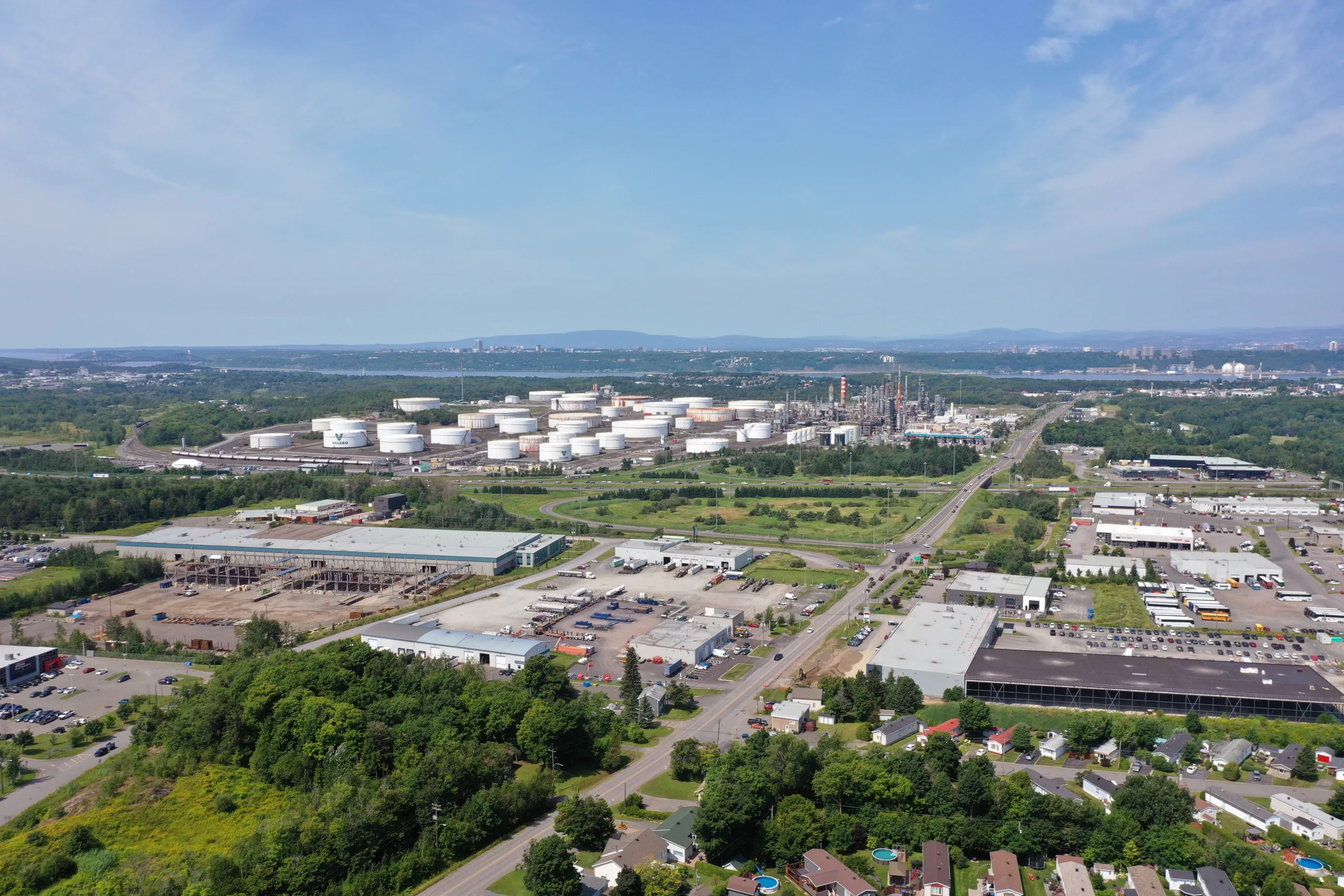 Une vue aérienne de l'Enviroparc l'Auberivière