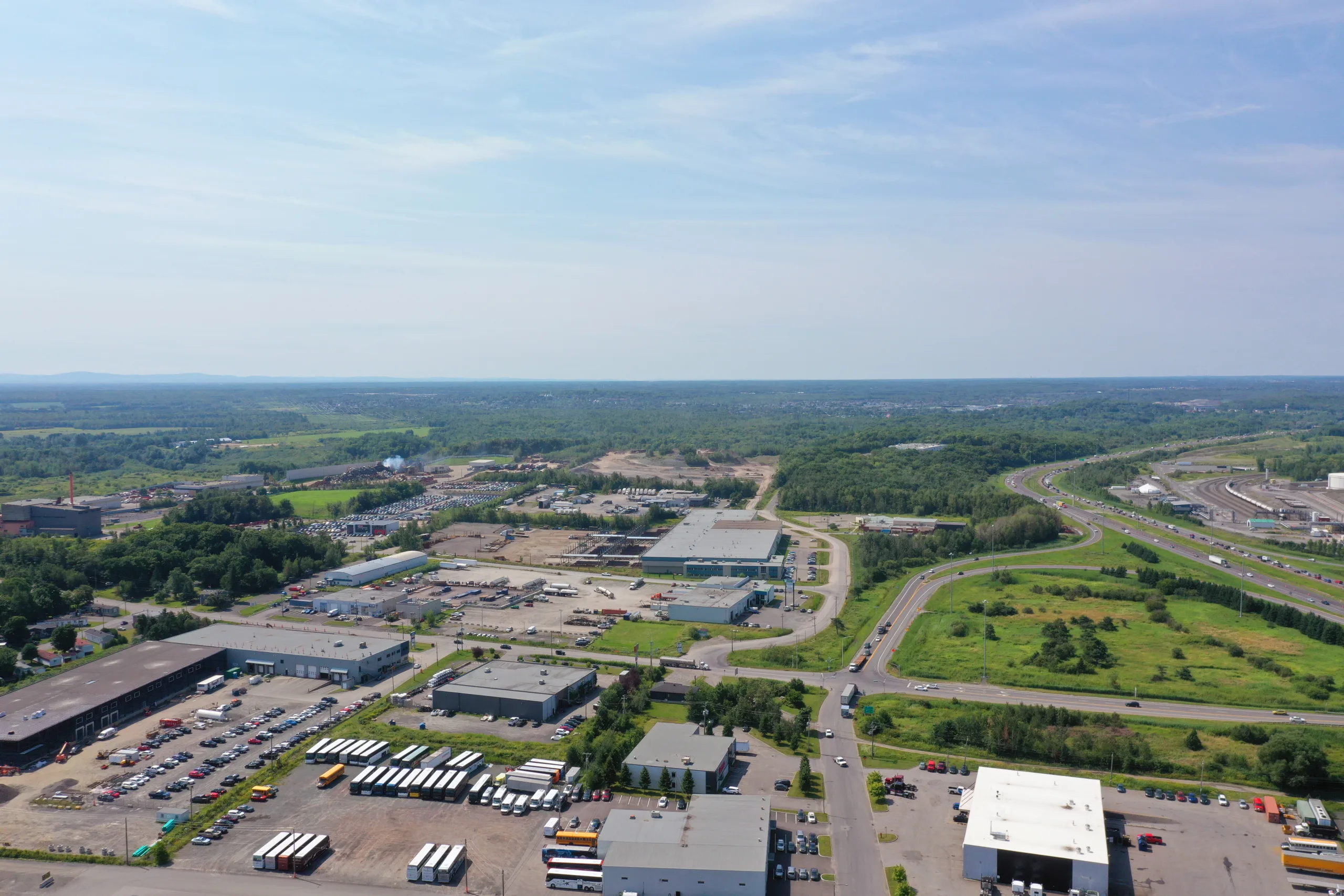 Vue aérienne de l'Enviroparc l'Auberivière