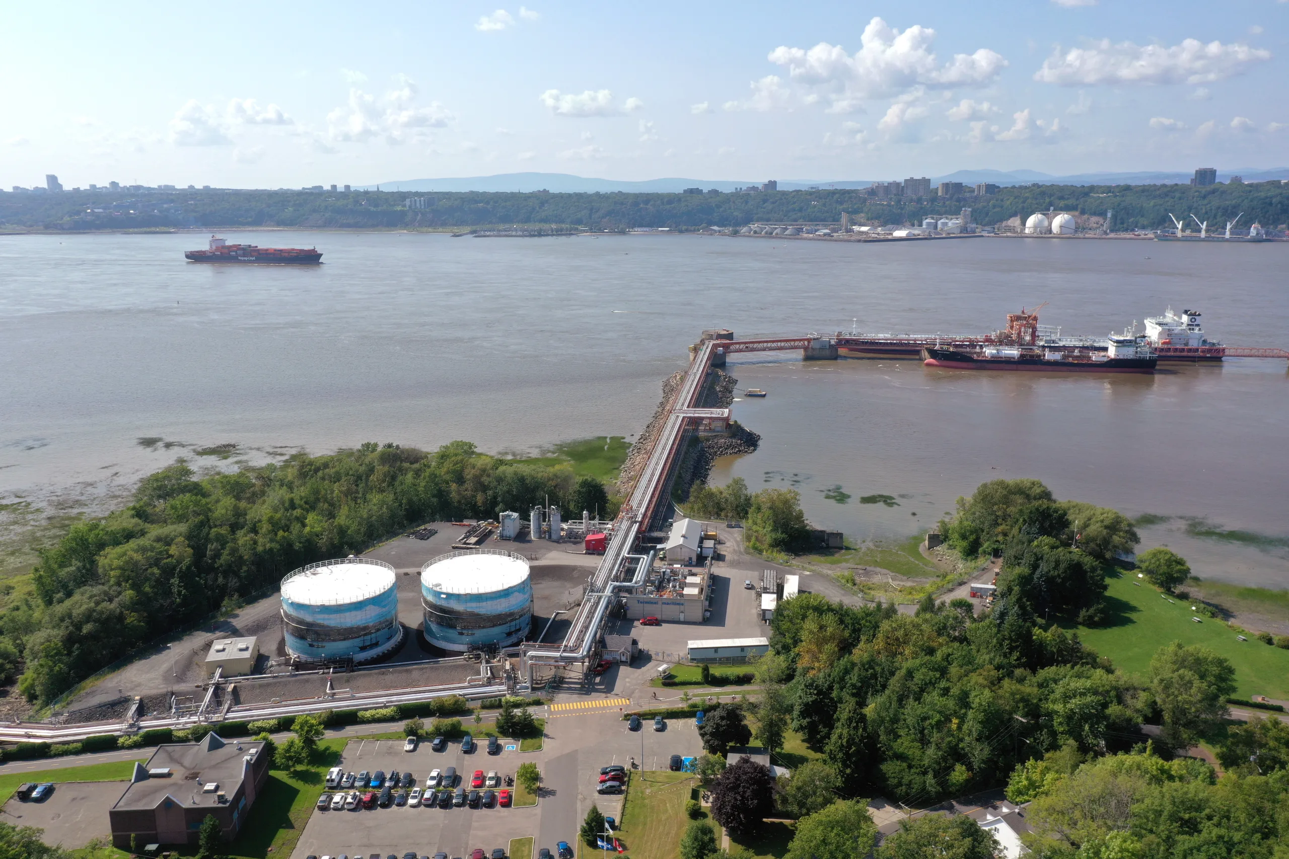 Une vue aérienne de la zone industrielle Hadlow